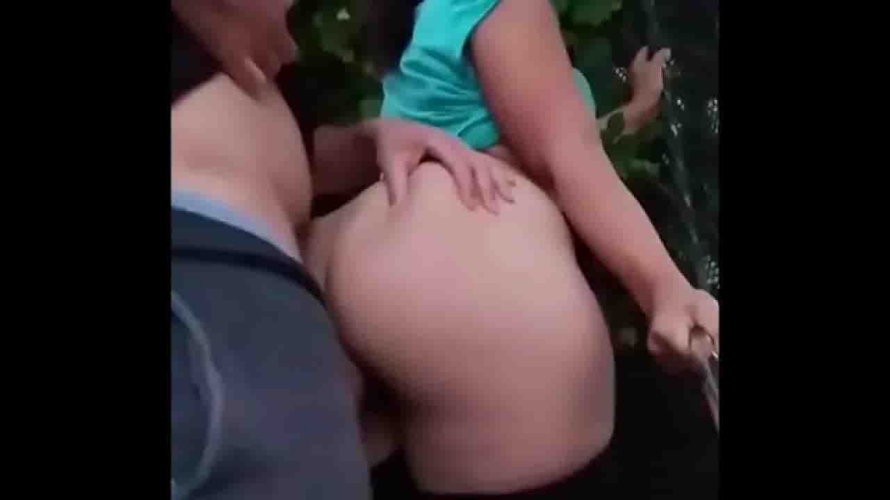 نيج طيز عراقي كبير وسط الشارع سكسي عراقي xnxx
